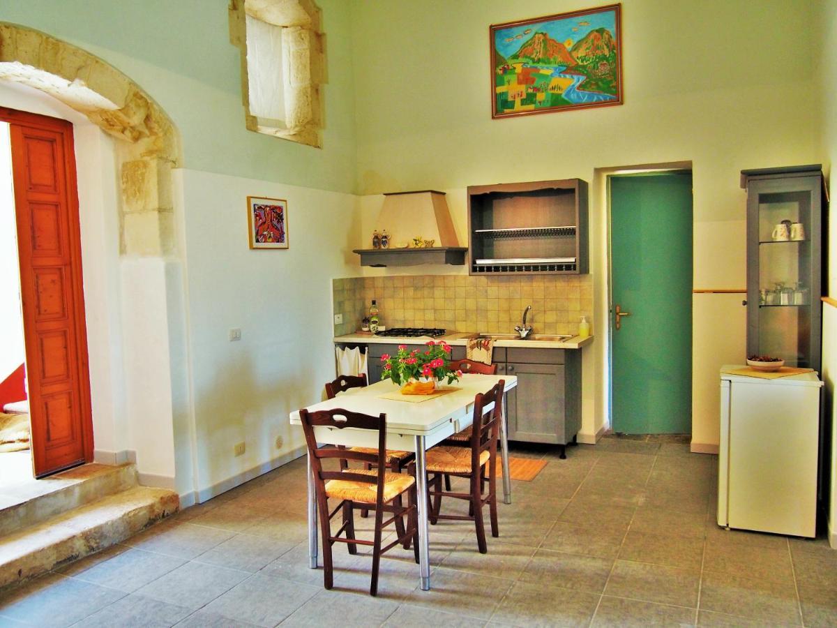 Vinciucci Bed & Breakfast Ispica Exterior photo